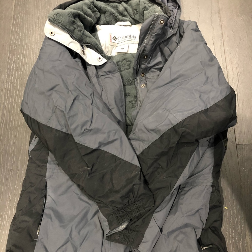 Woman jacket - Picture 2 of 2